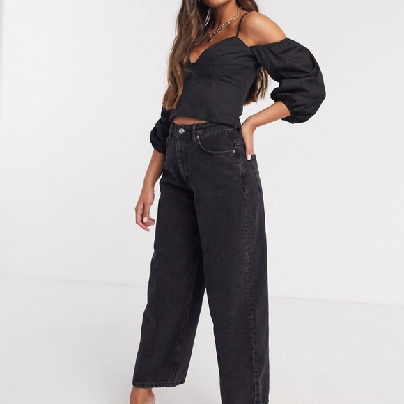 ASOS Petite Off the Shoulder Top with Notch Front $30 - Picture 4 of 5